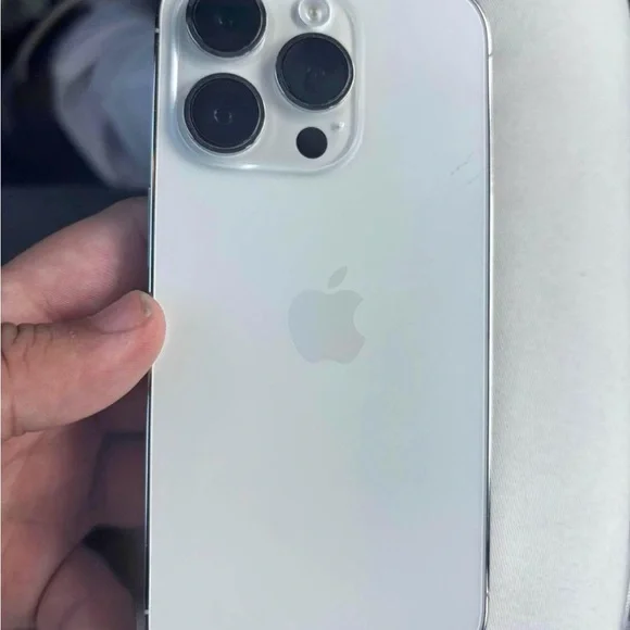 apple iphone 14 pro 128 white 100% battery phone is fully unlocked